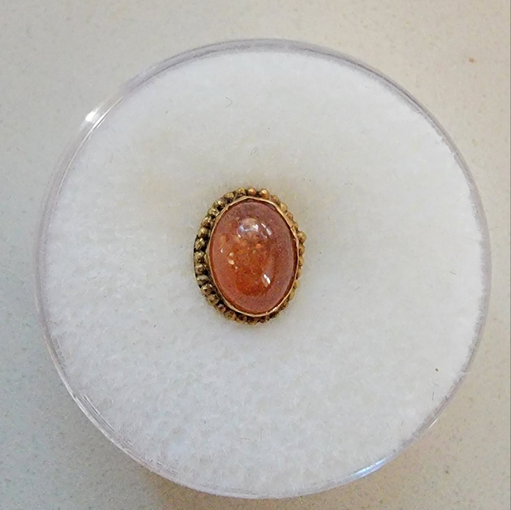 Oracle Body Jewelry Yellow Gold sunstone Threadless End